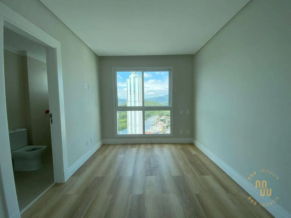 Apartamento, 3 quartos, 140 m² - Foto 2