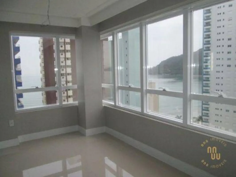 Apartamento, 3 quartos, 136 m² - Foto 2