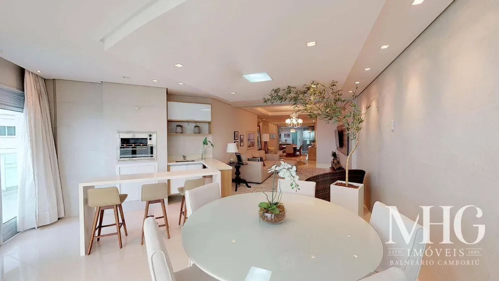 Apartamento, 4 quartos, 142 m² - Foto 2