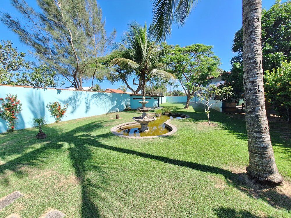 Casa à venda com 7 quartos, 1550m² - Foto 1