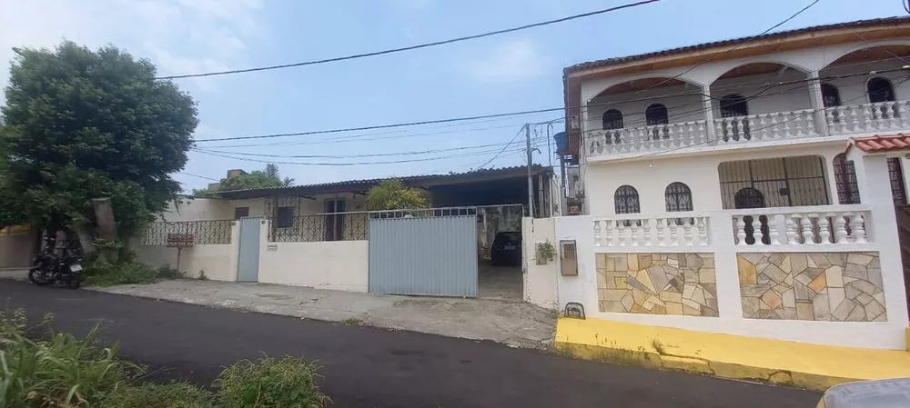 Casa à venda com 4 quartos, 200m² - Foto 3