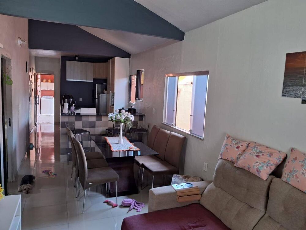 Casa à venda com 3 quartos - Foto 1