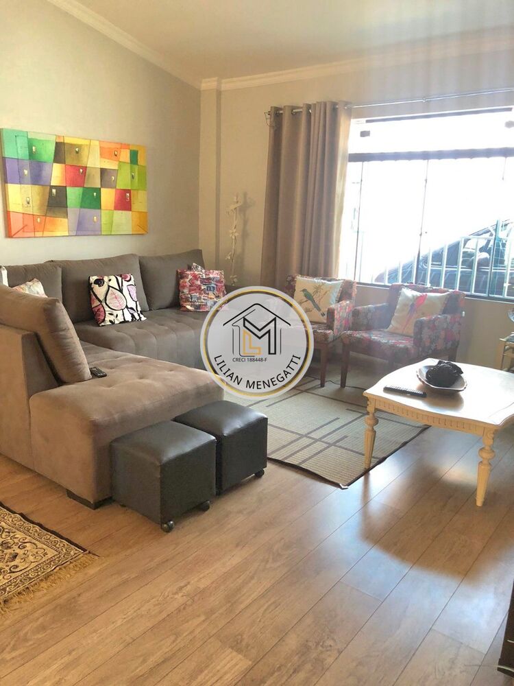 Casa, 3 quartos, 271 m² - Foto 1
