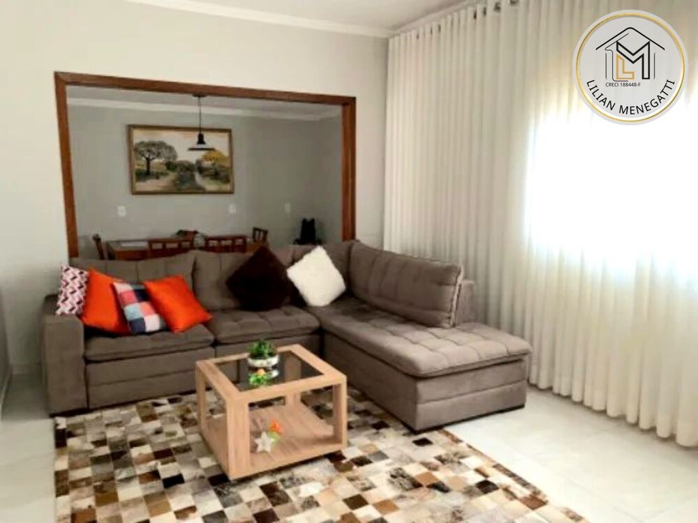 Casa, 3 quartos, 200 m² - Foto 1