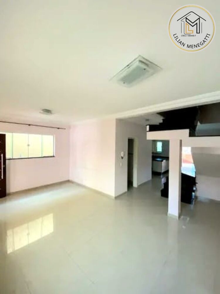 Casa, 3 quartos, 200 m² - Foto 1