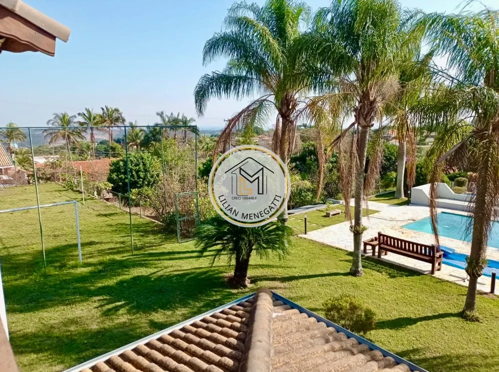 Chácara, 4 quartos, 2500 m² - Foto 1