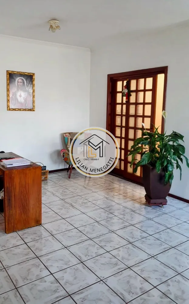 Casa, 3 quartos, 182 m² - Foto 1