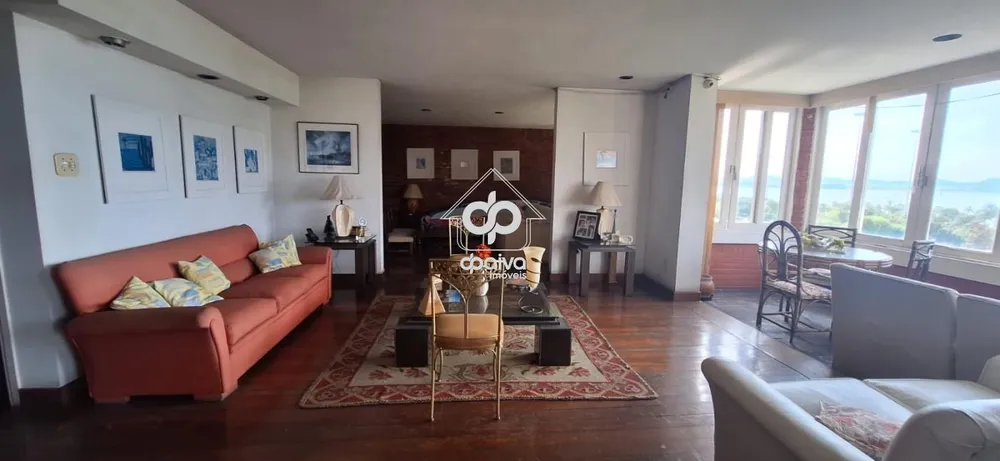 Apartamento, 4 quartos, 260 m² - Foto 1
