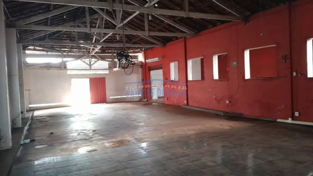 Prédio Inteiro - Foto 1