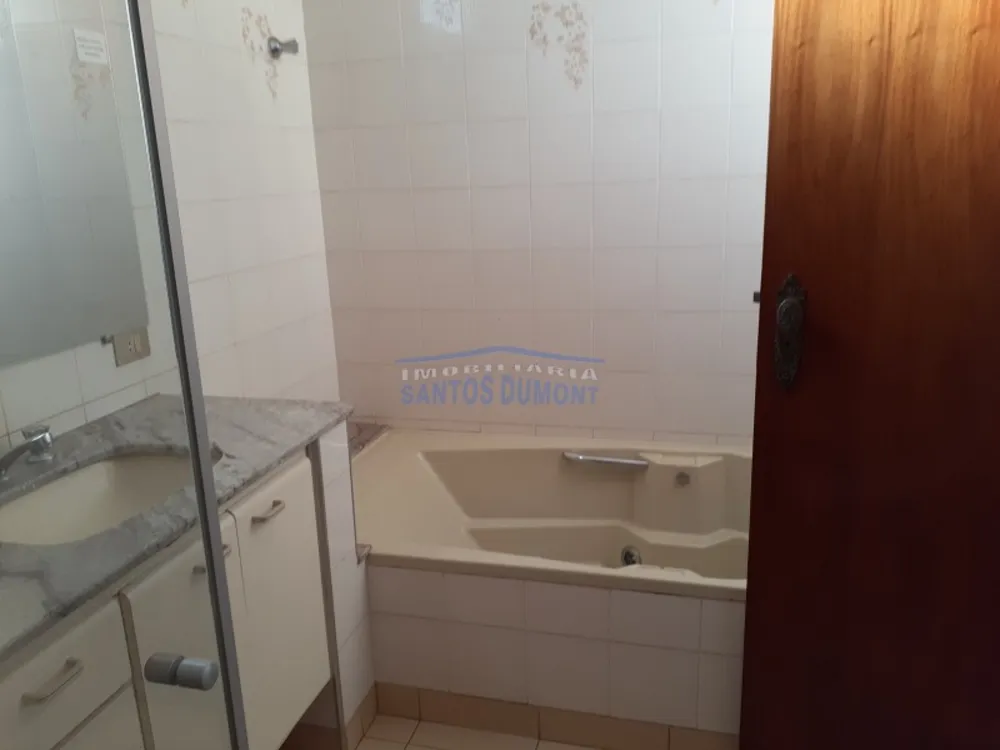 Sobrado, 3 quartos, 382 m² - Foto 3