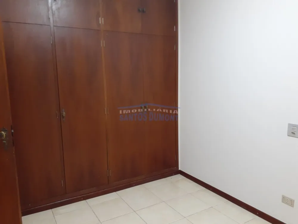 Sobrado, 3 quartos, 382 m² - Foto 2