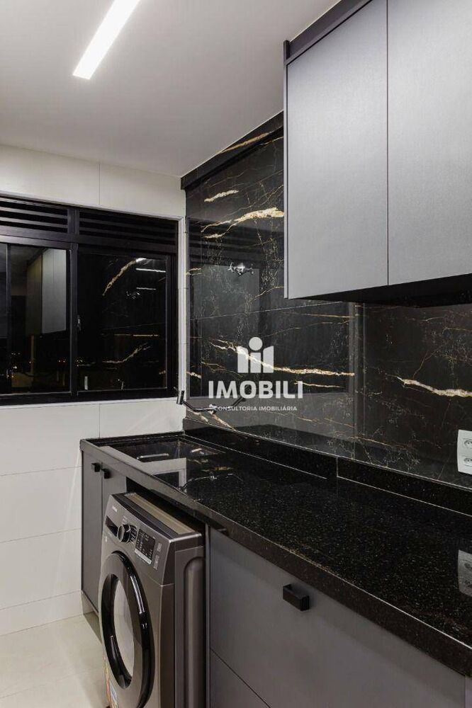 Apartamento à venda com 3 quartos, 90m² - Foto 2