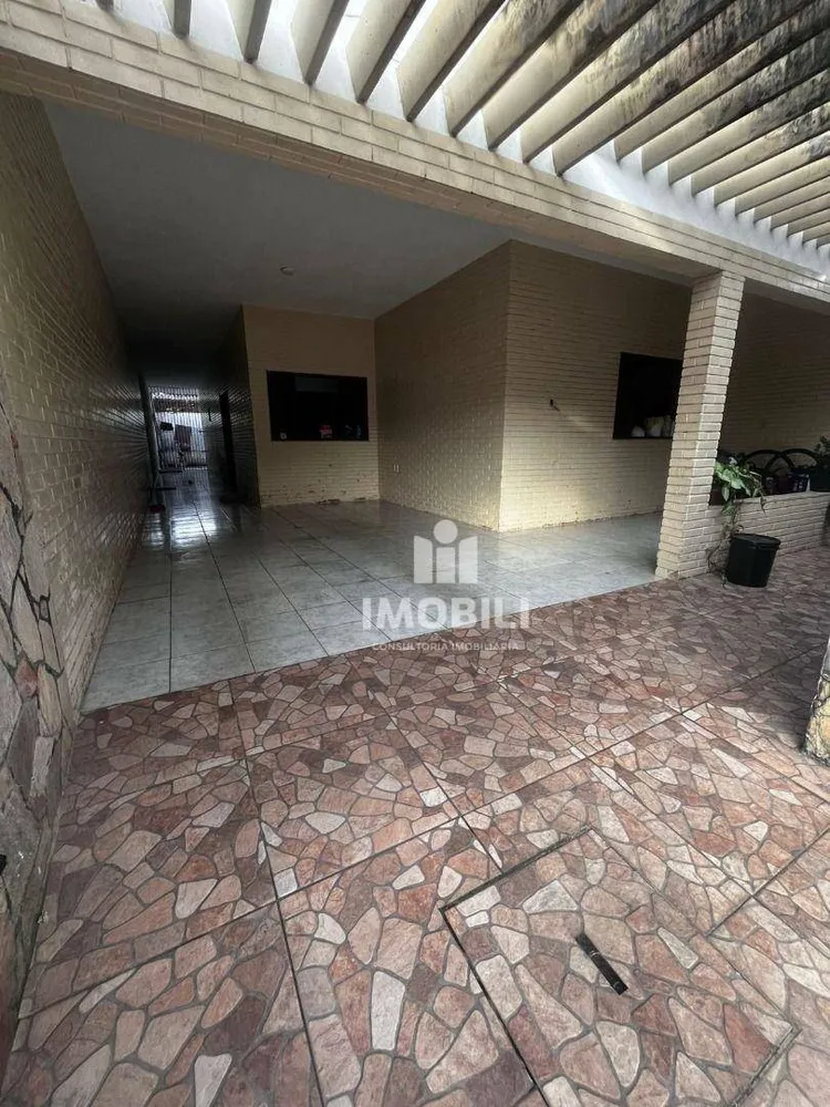 Casa, 3 quartos, 180 m² - Foto 2