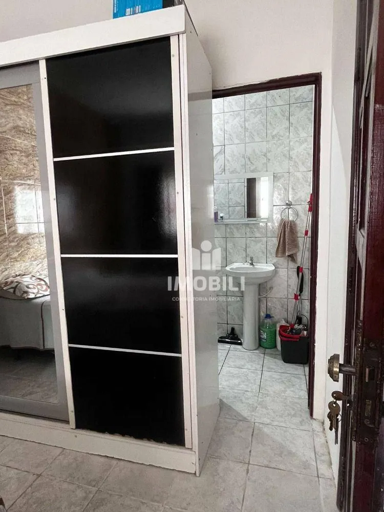 Casa, 3 quartos, 180 m² - Foto 13