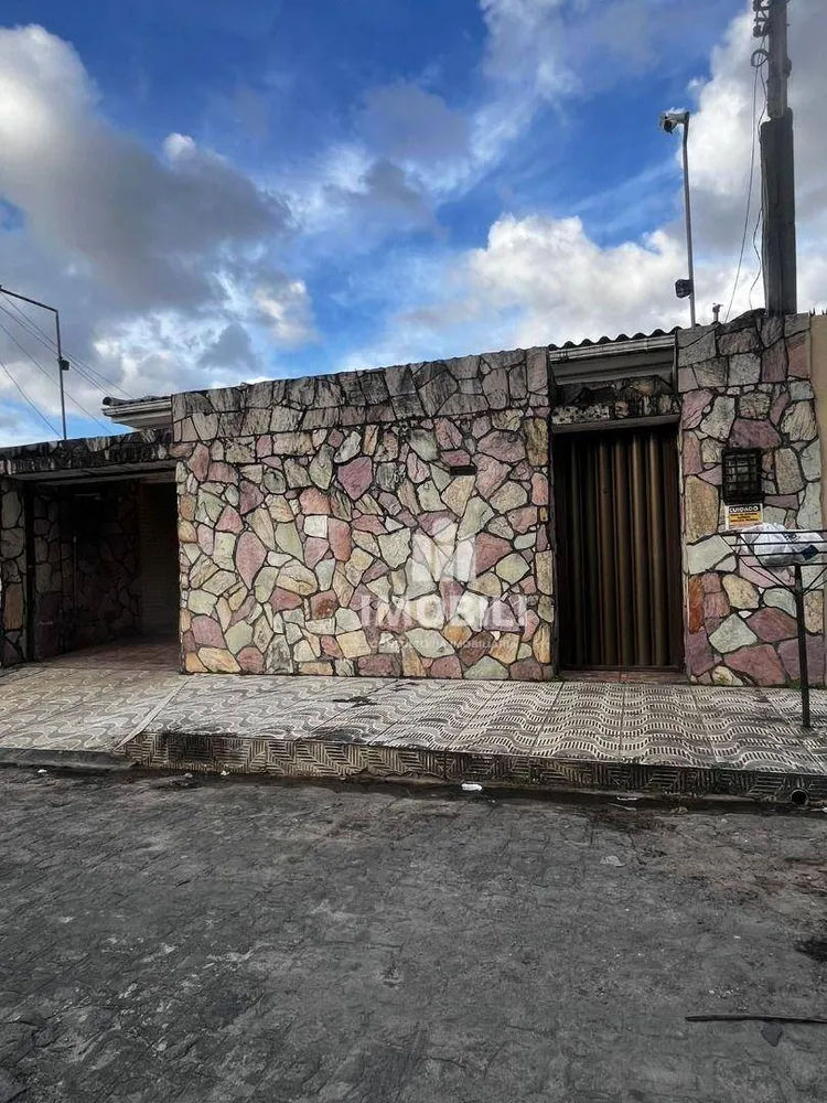 Casa, 3 quartos, 180 m² - Foto 1