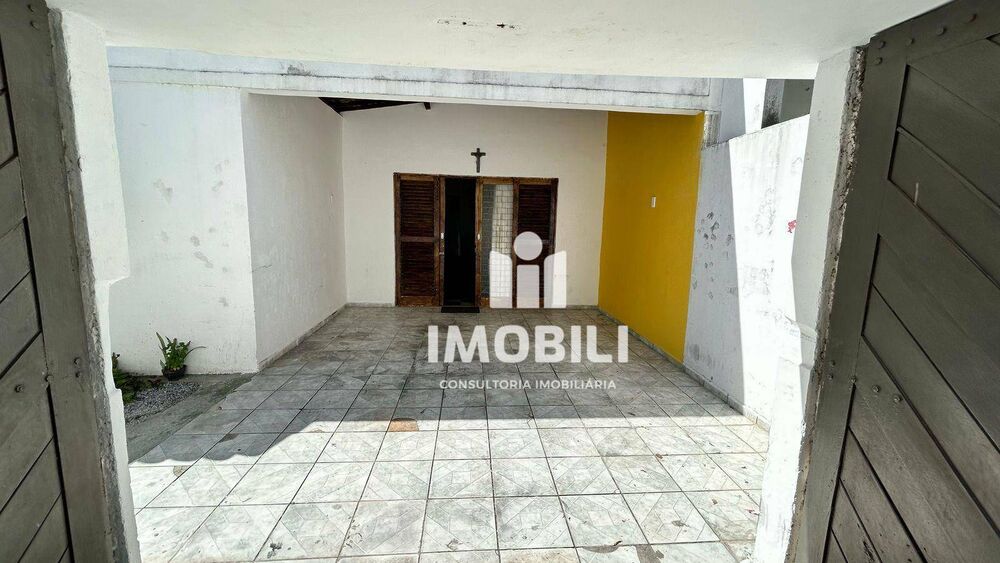 Casa à venda com 4 quartos, 175m² - Foto 3