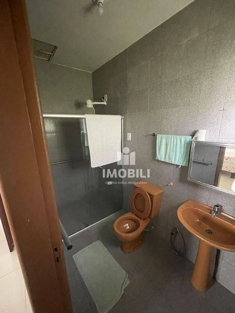 Chácara, 4 quartos, 2000 m² - Foto 12