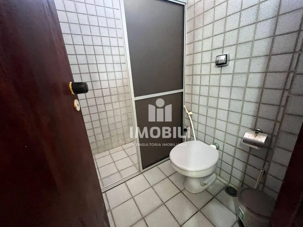 Casa, 8 quartos, 300 m² - Foto 6