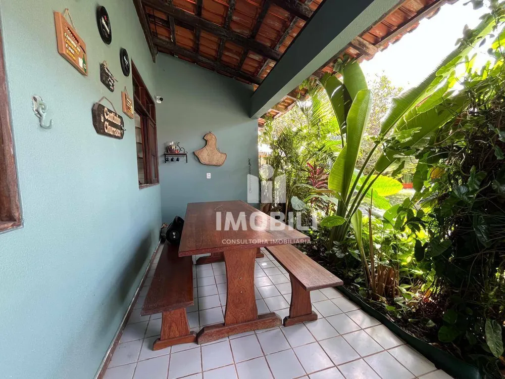 Casa, 4 quartos, 196 m² - Foto 2