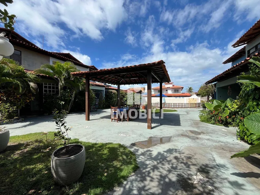 Casa, 4 quartos, 196 m² - Foto 1