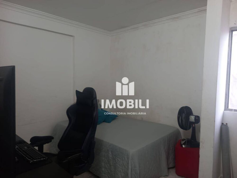 Apartamento à venda com 3 quartos, 76m² - Foto 12