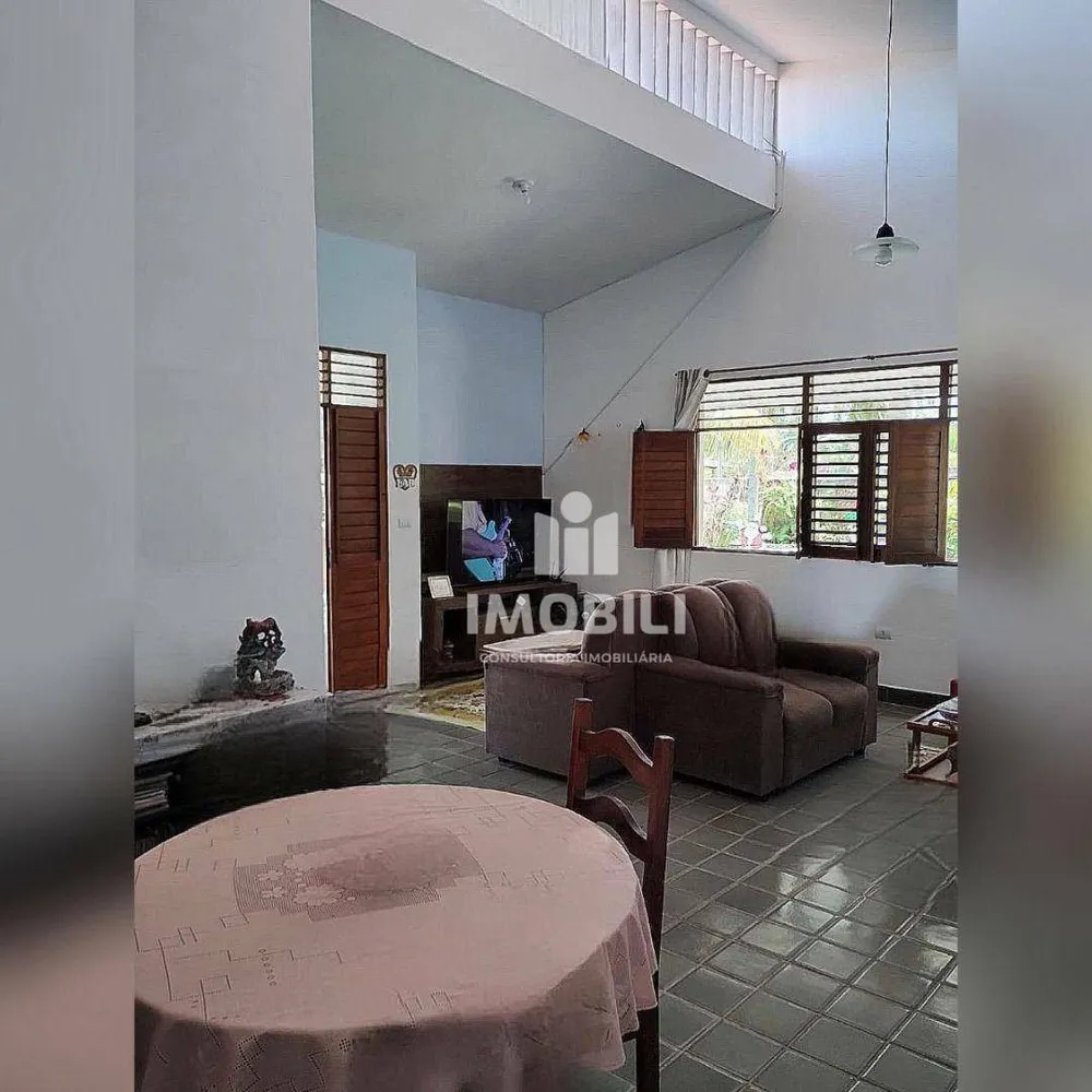 Casa, 4 quartos, 240 m² - Foto 11