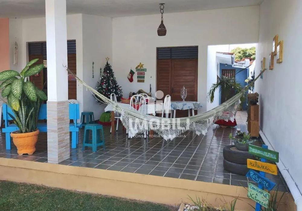 Casa, 4 quartos, 240 m² - Foto 4