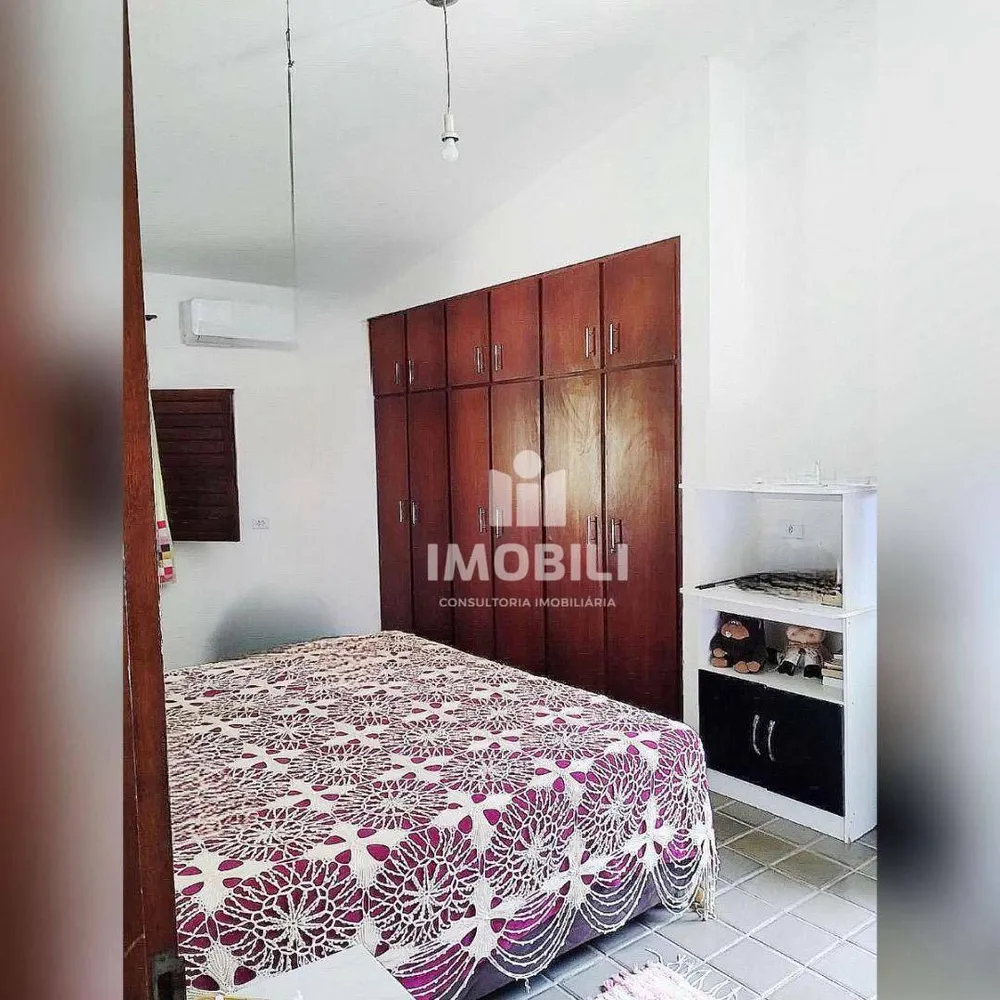 Casa, 4 quartos, 240 m² - Foto 12