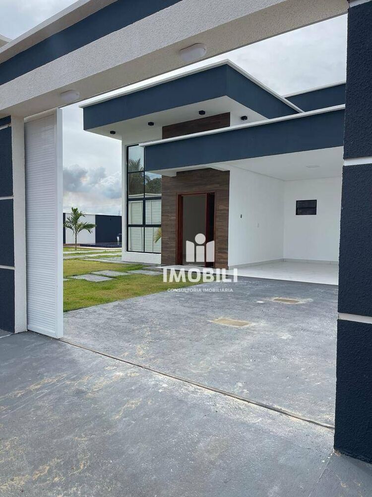 Casa à venda com 3 quartos, 220m² - Foto 2