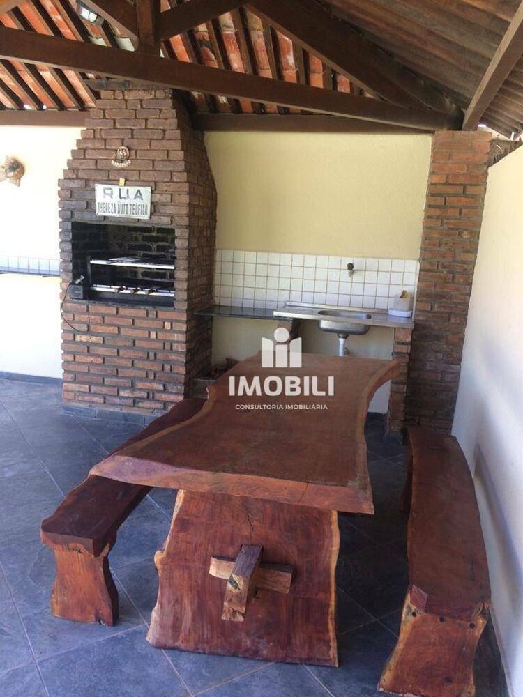 Casa, 4 quartos - Foto 1