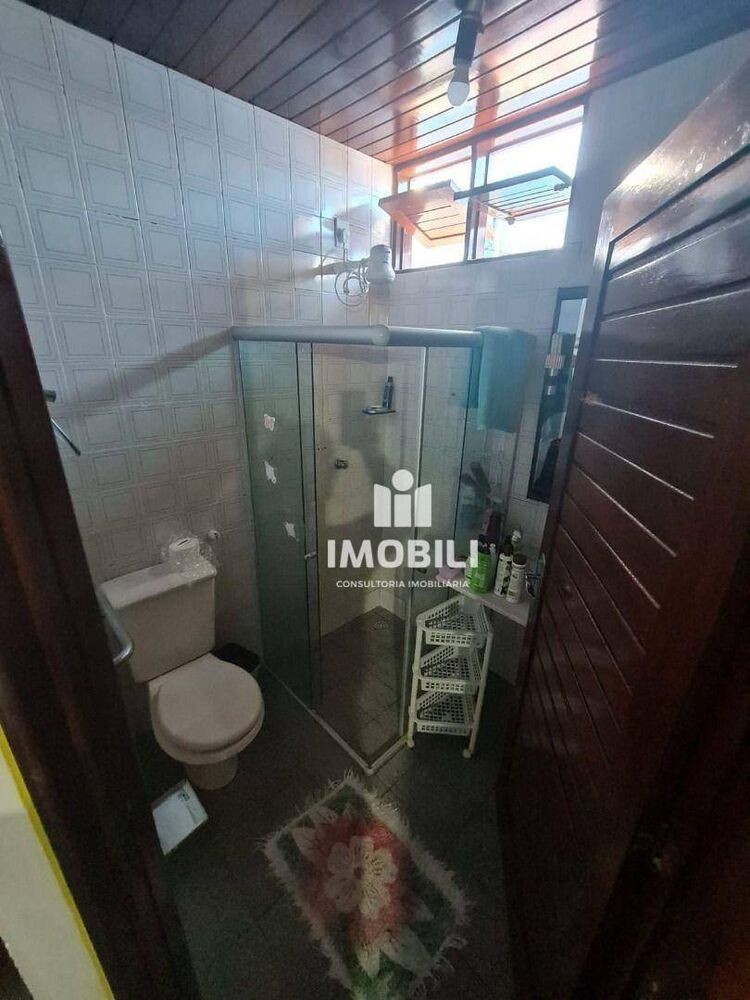 Casa de Condomínio à venda com 6 quartos, 414m² - Foto 9