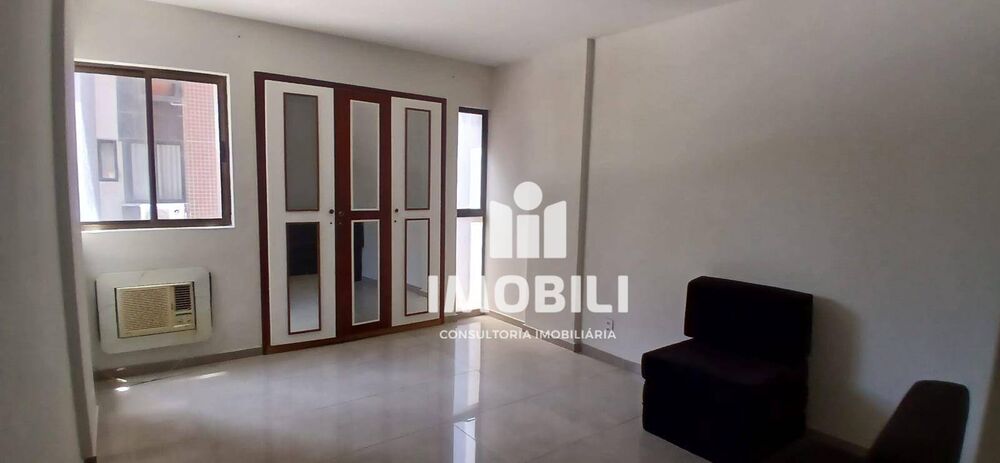 Apartamento à venda com 3 quartos, 150m² - Foto 6