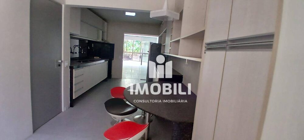 Apartamento à venda com 3 quartos, 150m² - Foto 8