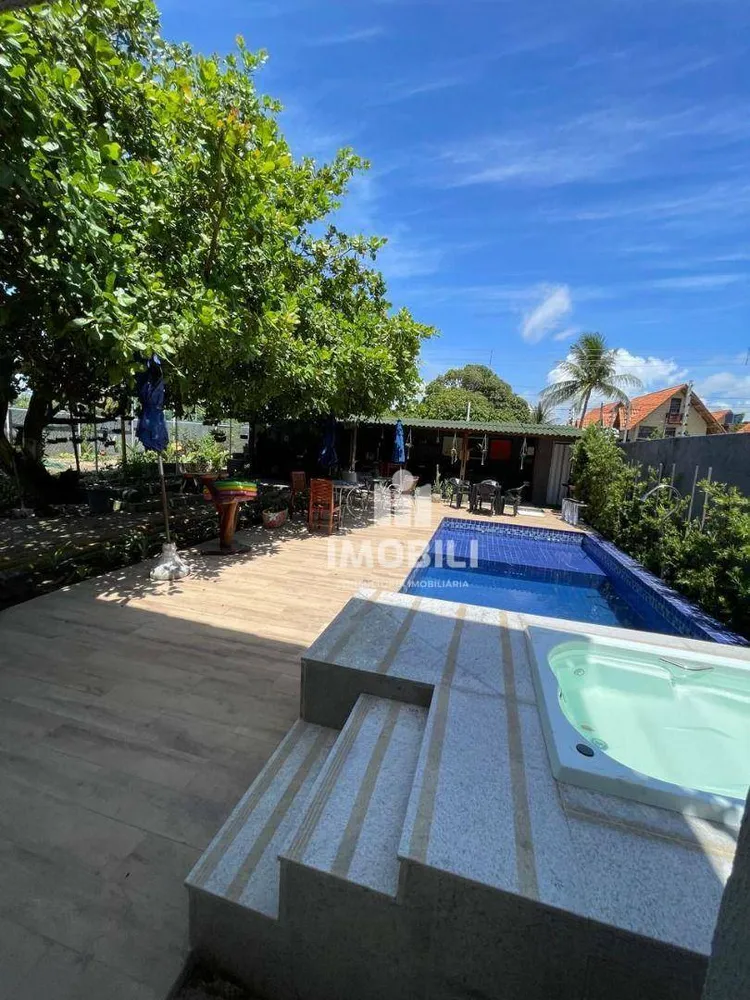 Casa, 5 quartos, 315 m² - Foto 1