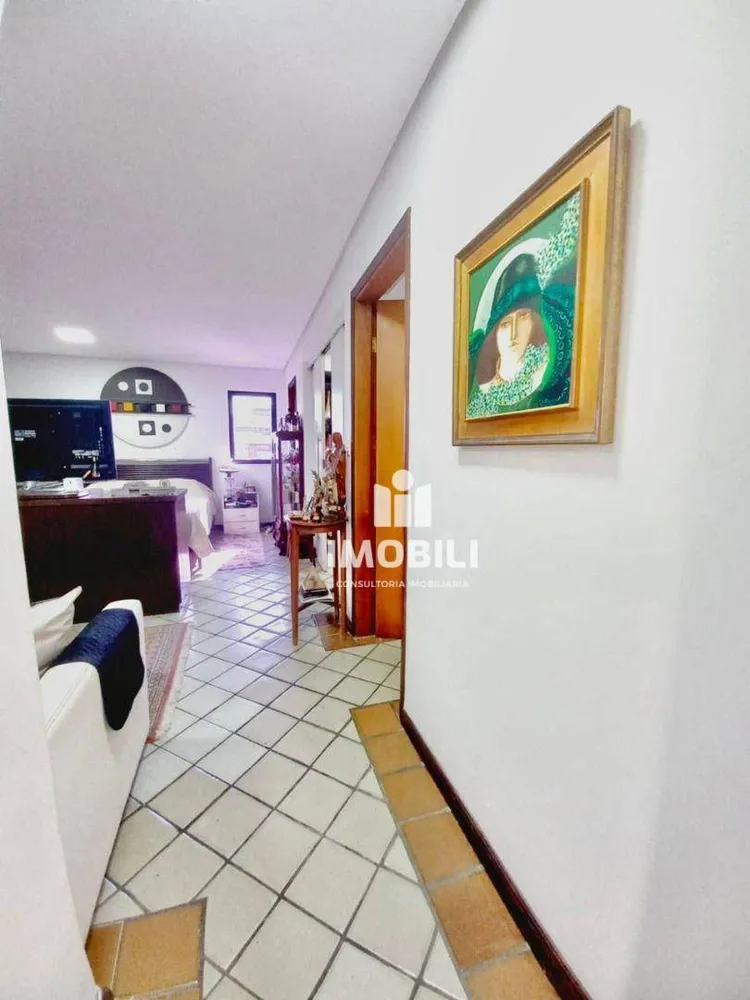 Cobertura, 3 quartos, 315 m² - Foto 2