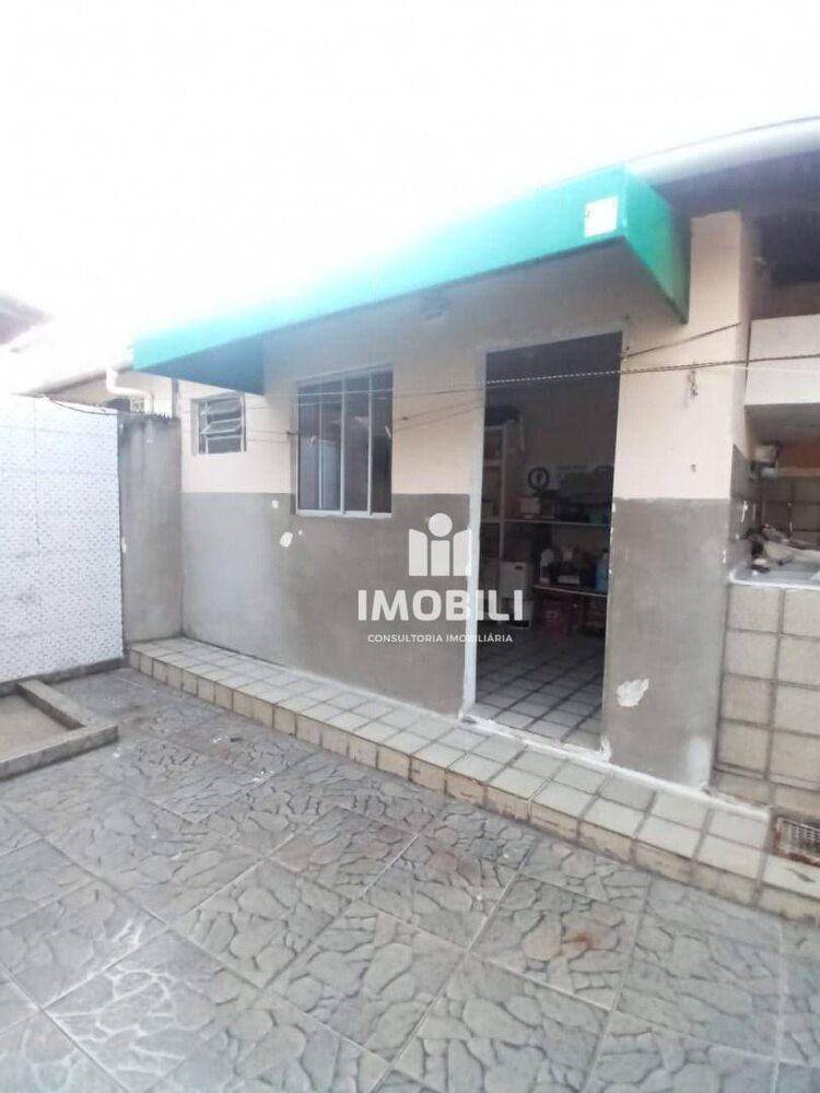 Casa de Condomínio à venda com 4 quartos, 300M2 - Foto 16