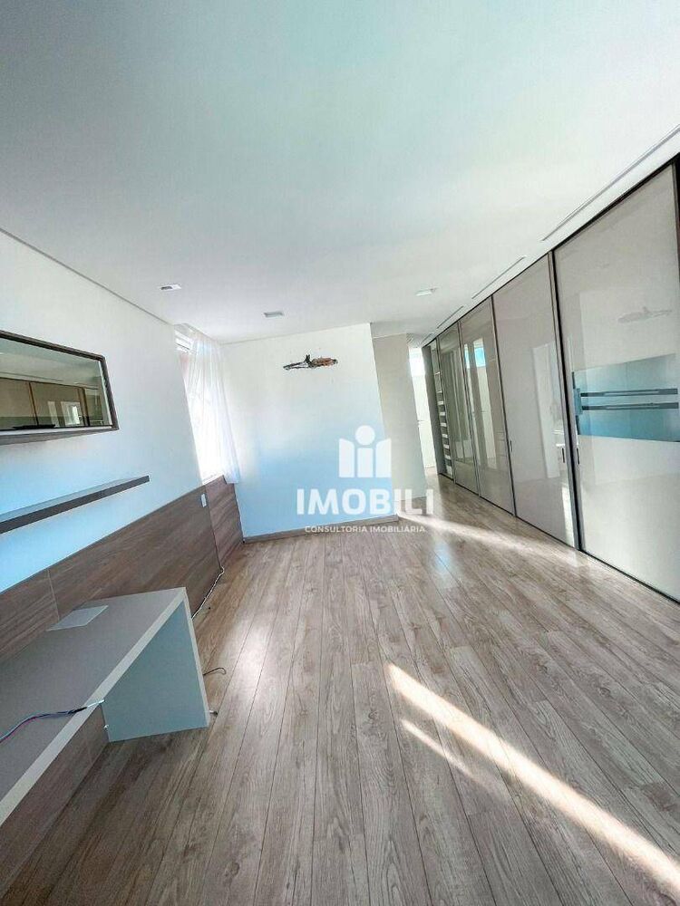 Casa de Condomínio à venda com 4 quartos, 400M2 - Foto 9