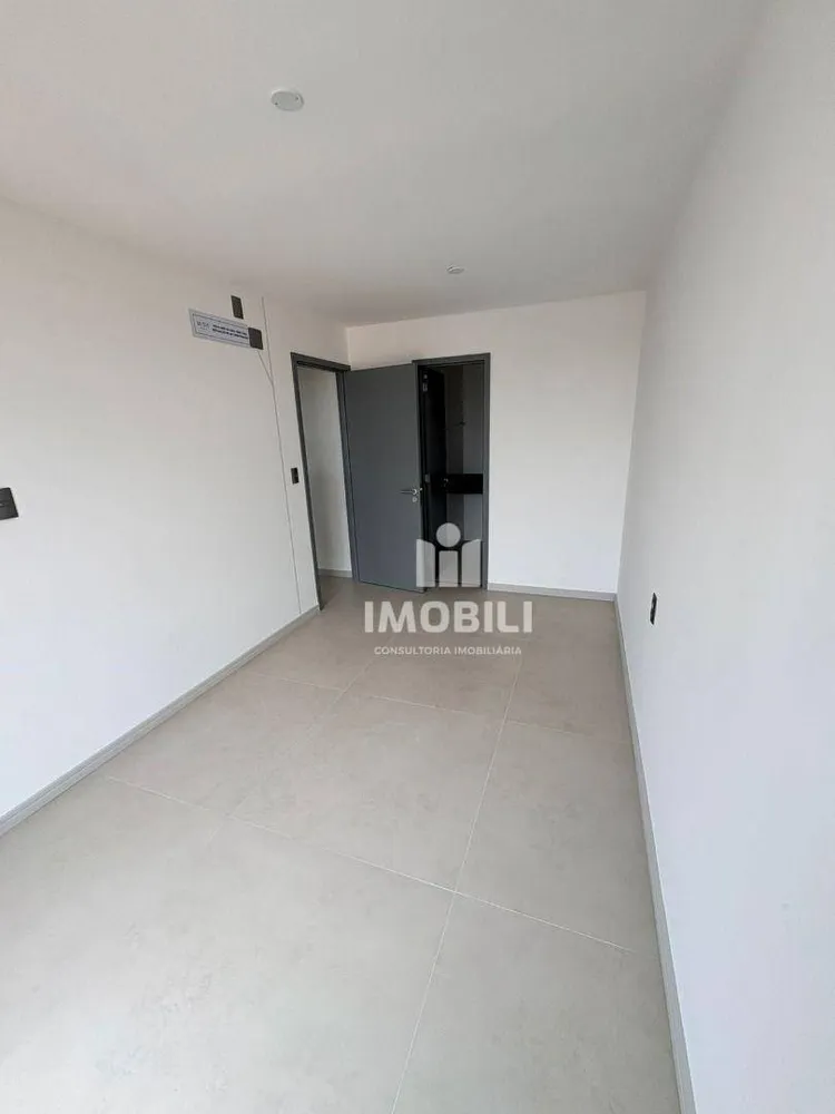Apartamento, 2 quartos, 72 m² - Foto 2
