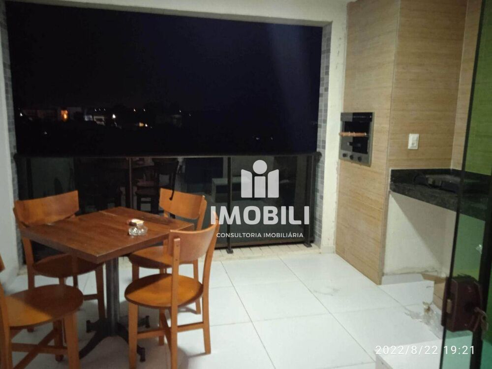 Apartamento à venda com 2 quartos, 72m² - Foto 1