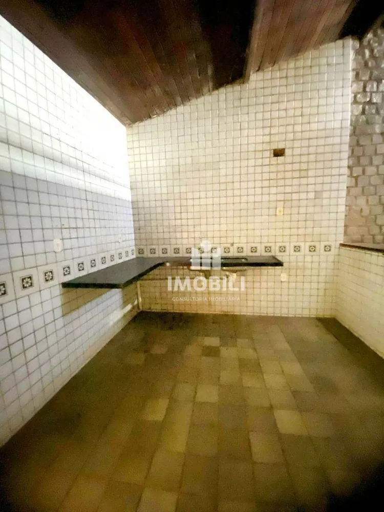 Casa, 3 quartos, 239 m² - Foto 13