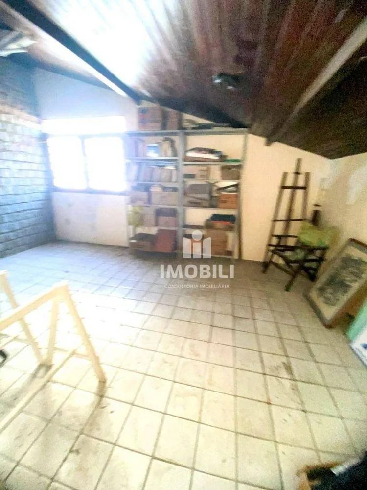 Casa, 3 quartos, 239 m² - Foto 9