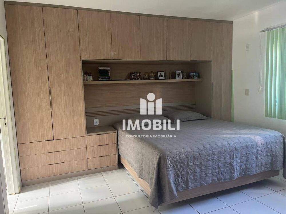 Casa à venda com 3 quartos, 198m² - Foto 8