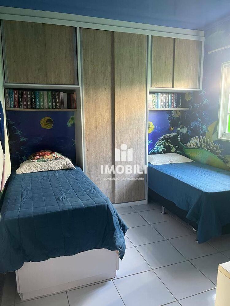 Casa à venda com 3 quartos, 198m² - Foto 7