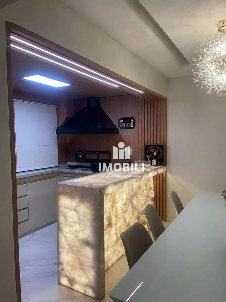 Apartamento à venda com 4 quartos, 185m² - Foto 5