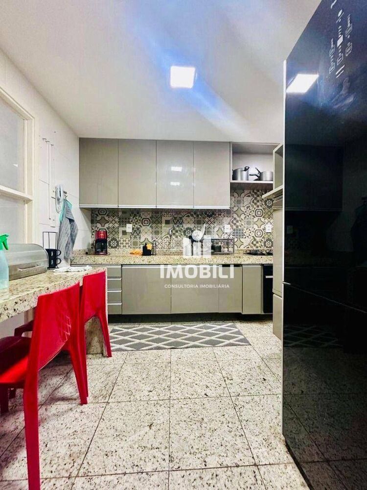 Apartamento à venda com 3 quartos, 126m² - Foto 5