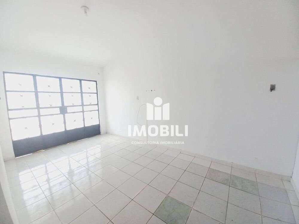 Casa à venda com 3 quartos, 100m² - Foto 7