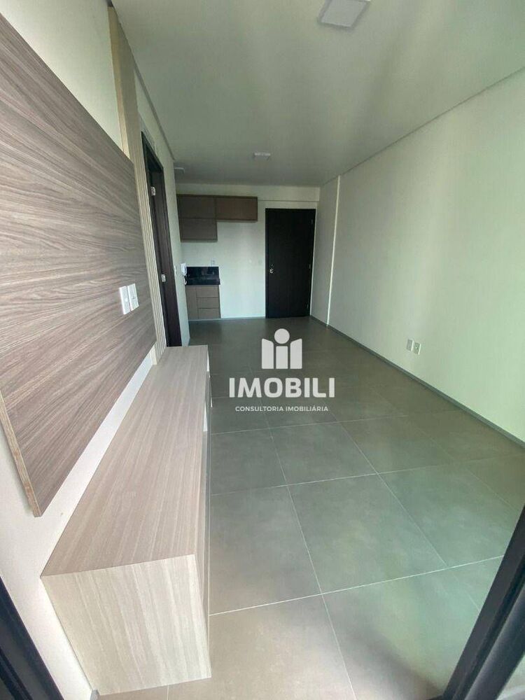 Apartamento à venda com 1 quarto, 40m² - Foto 8