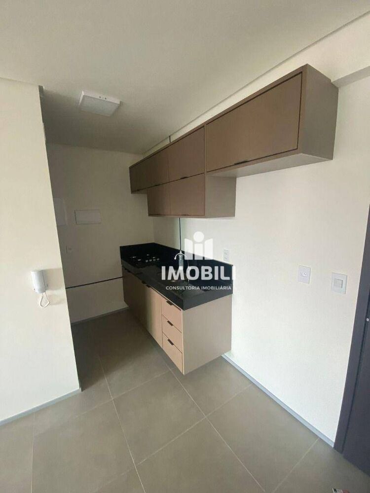 Apartamento à venda com 1 quarto, 40m² - Foto 7