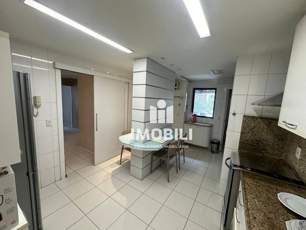 Apartamento à venda com 3 quartos, 109m² - Foto 3
