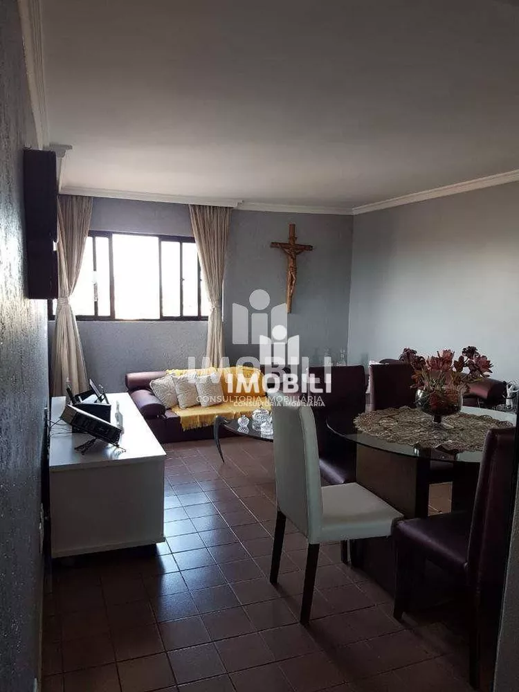 Apartamento à venda com 3 quartos, 99m² - Foto 4